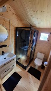 Zacisze domek z Jacuzzi & Sauna