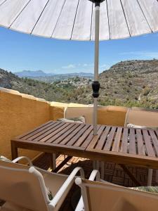 Mountain views next to the Mediterranean
