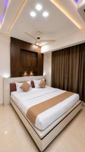 Nidhi Service Apartment
