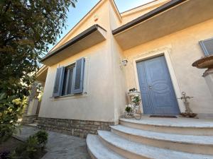 Charming Tuscan Home - Near Pisa, Volterra and Wine Tours