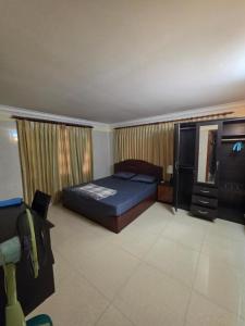 Toul Sleng Apartment with 3 rooms