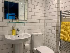 Peaceful Norfolk Broads 1 Bedroom 2 bath annexe
