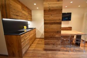 Nardis WOOD Studio 133
