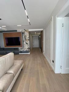 Walnut & Sage Residence