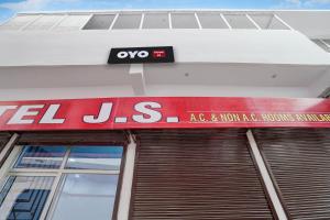 Hotel O J S