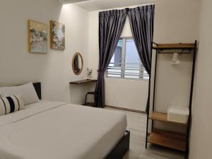 Hygee Nest Stylish 3BR Retreat 2 Free Parking