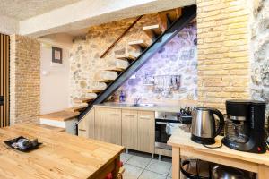 Limni Stone Apartments
