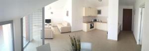 Acacia Hills D8 in Herceg Novi
