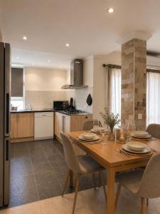 Sunny Costa Apartment