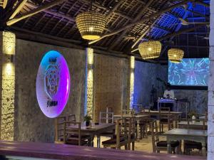 King Simba Apartment Hotel & Restaurant