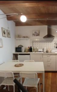 LA CASA di PIETRA a CARRO
