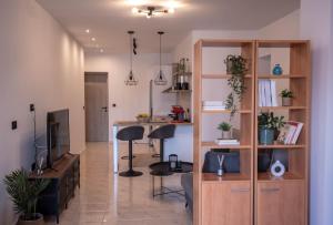 Faros Nest