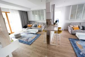 WA27 Riverside Premium Apartment, 200m to the Old Town