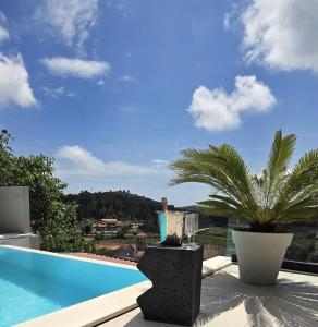 Top of the Pupnat - Private Design Villa with Panoramic Views & Infinity Pool