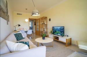 CYV - Nice apartment w a pool, close to the beach