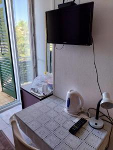Apartment and rooms Hvar Vijola