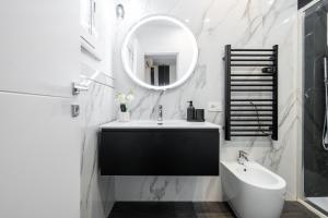 Black and White Apartment
