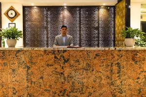Hotel Paragon Suites Delhi Airport