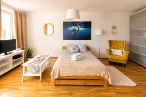 PiotrApartments - Mokotów Broniwoja - Stylish Studio near Metro