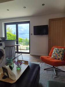Brighton Garden Boudoir, Free Parking