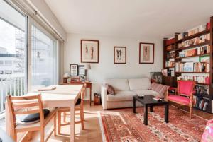 GuestReady – Charm comfort in the Batignolles
