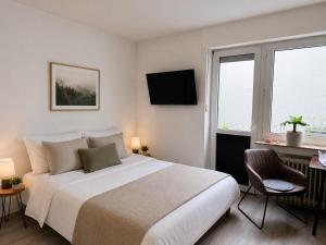 Modern Studio with Private Sky Terrace in Aachen
