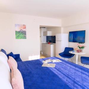 Panoramic Sea & City View Studio in Orbi City