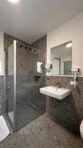 AMAO-Jade - Business Apartment - 4 Guests - Parking
