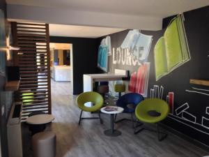 Hotels Ibis Budget Agen : photos des chambres