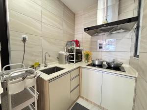 Hanns&KingBed&WIFI&Pool& Parking&Sauna&Sunshine Classic Comfort Homstay