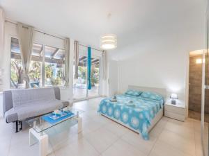 Luxurious coastal villa in Gallipoli