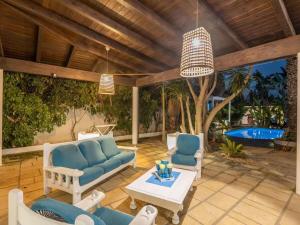 villa cotriero crystal