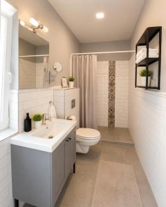 ****Heviz Springs Apartments