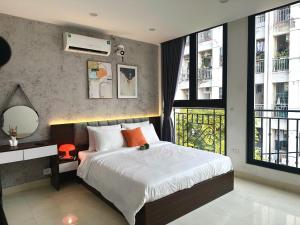 Van hoi cozy studio