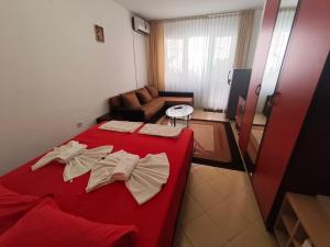 Apartments for guests Linov