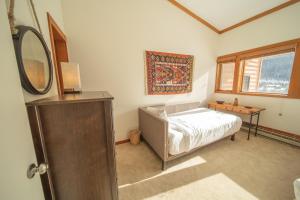 Tennis Townhomes 1309 by SummitCove Lodging in Colorado