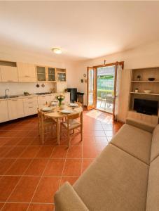 VILLAGGIO RIVIERA APARTMENT WITH POOL - Agenzia Cocal