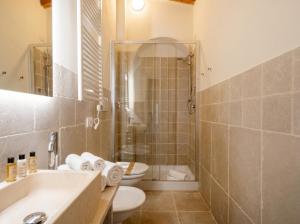 Palazzo della Torre 201– Modern Historic Apartment