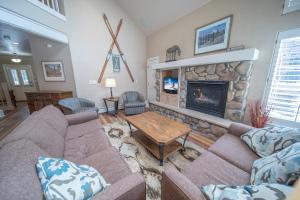 Starfire 1992 by SummitCove Lodging in Colorado