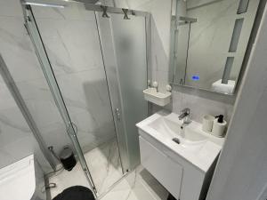 Poseidonos, two bedrooms, Damaskinou apartments