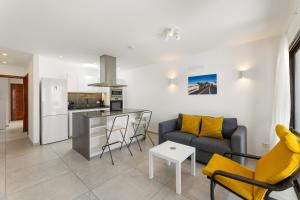 Casahost Bastian Beach 17