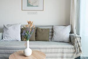 Kings Beach Park Unit 2 - Elevated Coastal 1BR