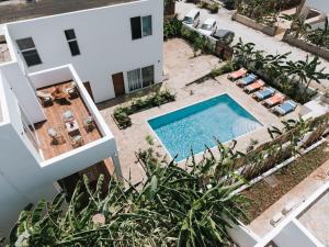Verdana House