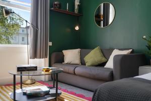 Modern London Apartments Near Hyde Park & Portobello Road