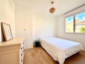 Maison moderne, 4 chambres avec piscine à Nîmes