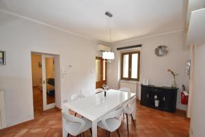 CASA PINETA - Giardino, aria condizionata e biciclette
