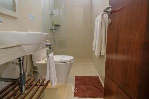 Chamomile Hill View Villa 6 Bedrooms With a Private Swimming Pool and a Movie Room