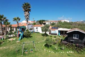 Da Silva Surfcamp Lodge Gallery