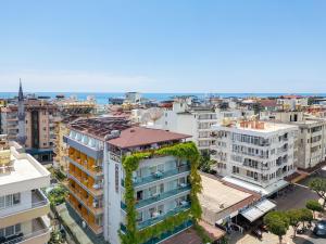 Gallion Hotel