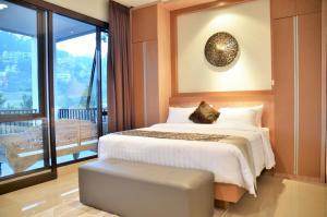 Narwastu Hill View Villa 6 Bedrooms With a Private Swimming Pool and a Movie Room
